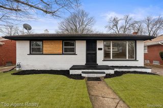 20527 Chapel Street, Detroit, MI 48219