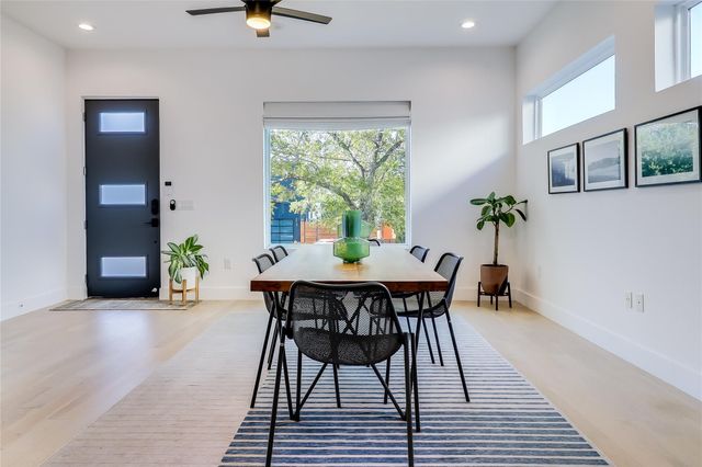 4712 Reyes ST 1, Austin, TX 78721