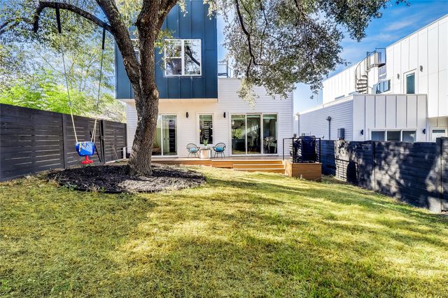4712 Reyes ST 1, Austin, TX 78721