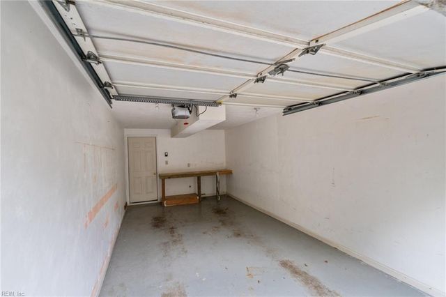 501 Hidden Way Apt 104, Virginia Beach, VA 23454