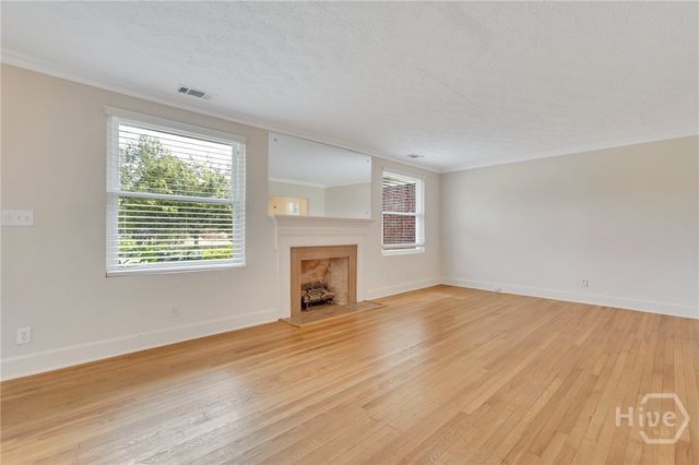 501 E 55th Street, Savannah, GA 31405