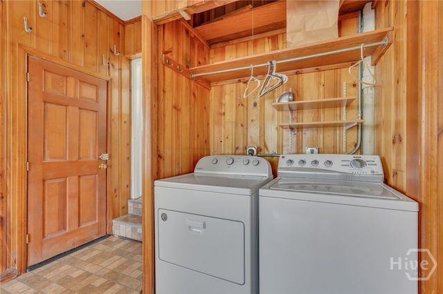 501 E 55th Street, Savannah, GA 31405