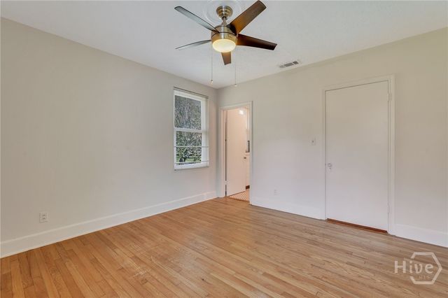 501 E 55th Street, Savannah, GA 31405