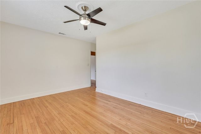 501 E 55th Street, Savannah, GA 31405