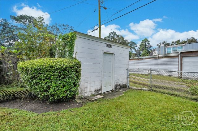 501 E 55th Street, Savannah, GA 31405