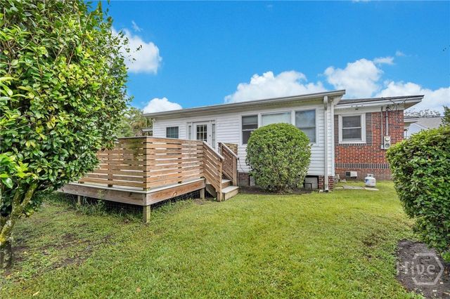 501 E 55th Street, Savannah, GA 31405