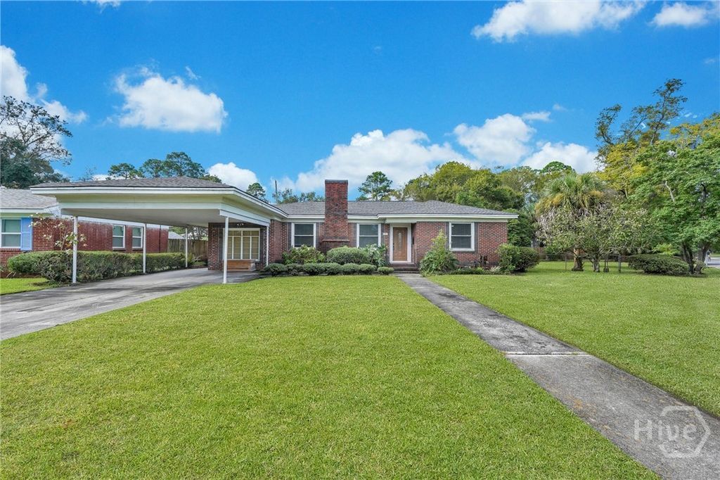 501 E 55th Street, Savannah, GA 31405