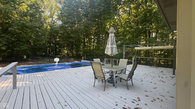 5681 Springhollow Court, Avon, IN 46123