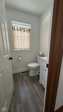 5681 Springhollow Court, Avon, IN 46123