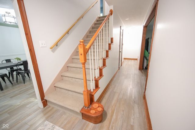 5681 Springhollow Court, Avon, IN 46123