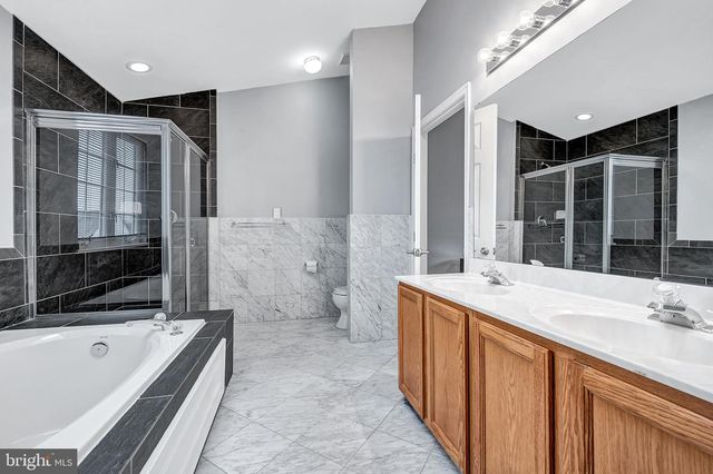 21319 EMERALD DR, Germantown, MD 20876