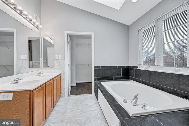 21319 EMERALD DR, Germantown, MD 20876