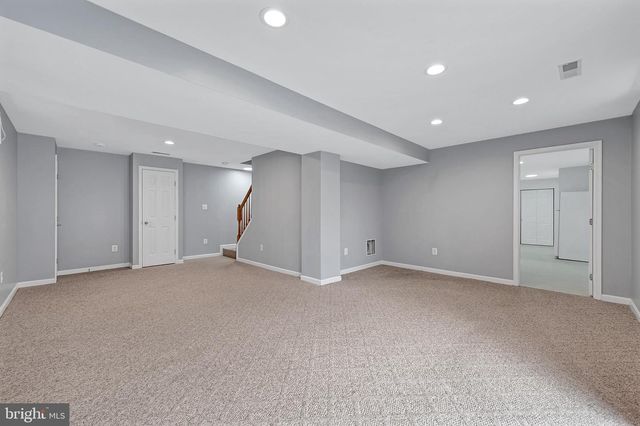 21319 EMERALD DR, Germantown, MD 20876