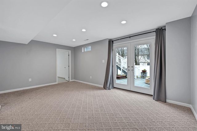 21319 EMERALD DR, Germantown, MD 20876