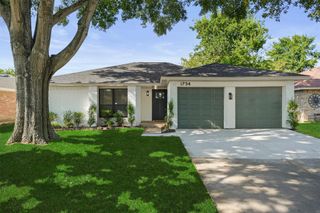 1734 Grand Park Drive, Missouri City, TX 77489