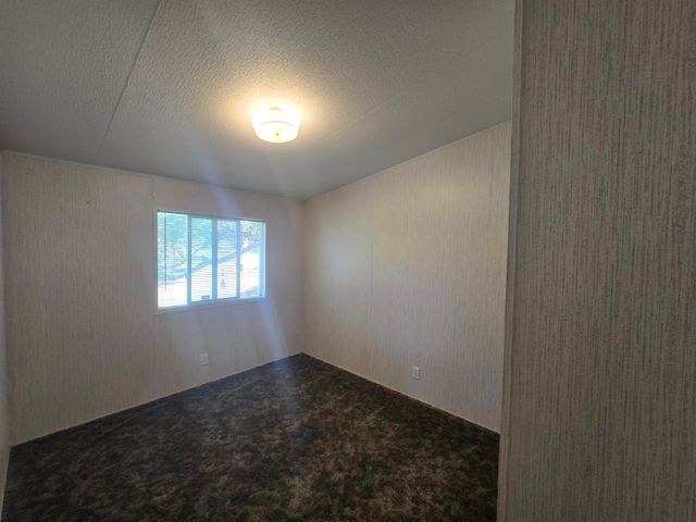 26817 Lassen Road, Sprague River, OR 97639