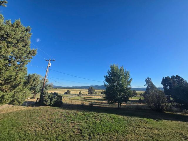 26817 Lassen Road, Sprague River, OR 97639