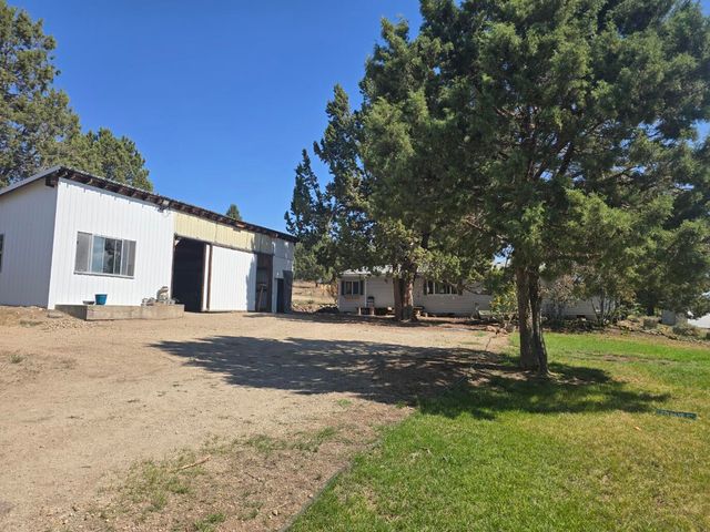 26817 Lassen Road, Sprague River, OR 97639