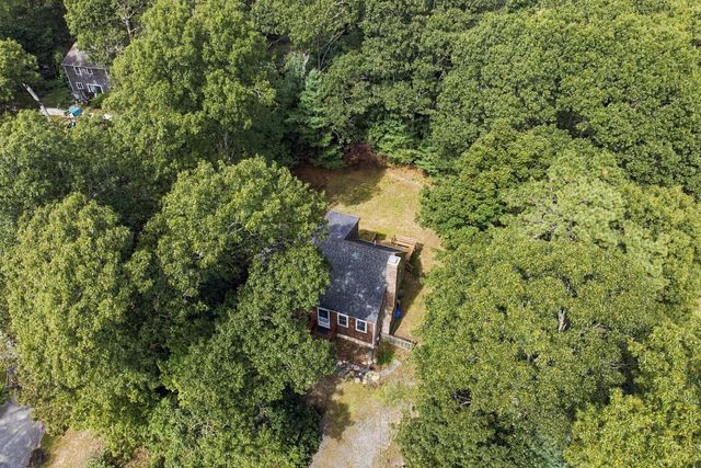 35 Pinecrest Beach Drive W, Falmouth, MA 02540