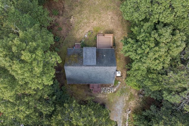35 Pinecrest Beach Drive W, Falmouth, MA 02540