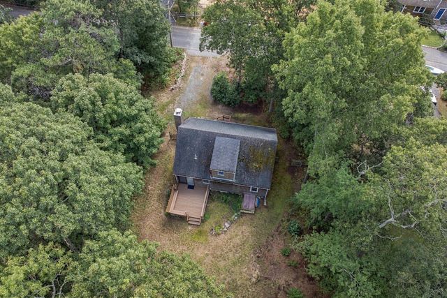 35 Pinecrest Beach Drive W, Falmouth, MA 02540
