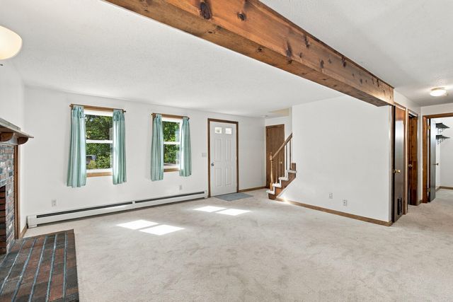 35 Pinecrest Beach Drive W, Falmouth, MA 02540