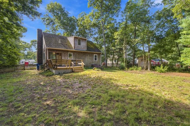 35 Pinecrest Beach Drive W, Falmouth, MA 02540