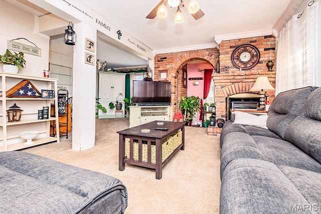 209 Virginia Avenue, Crystal City, MO 63019