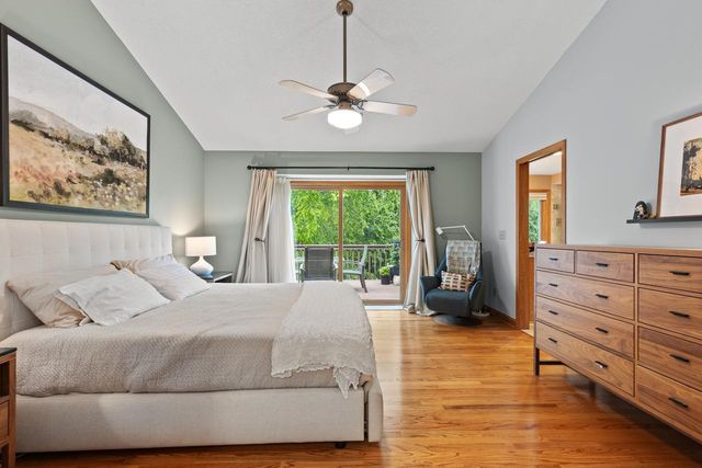 9974 Old Wagon Trail, Eden Prairie, MN 55347