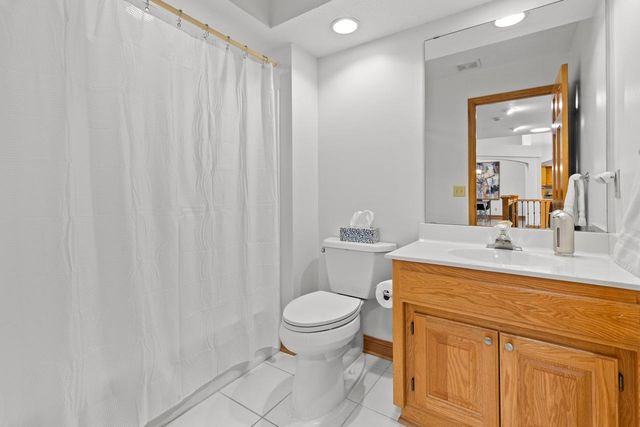 9974 Old Wagon Trail, Eden Prairie, MN 55347