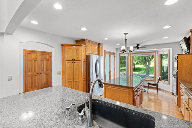 9974 Old Wagon Trail, Eden Prairie, MN 55347