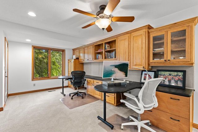 9974 Old Wagon Trail, Eden Prairie, MN 55347