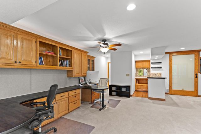 9974 Old Wagon Trail, Eden Prairie, MN 55347