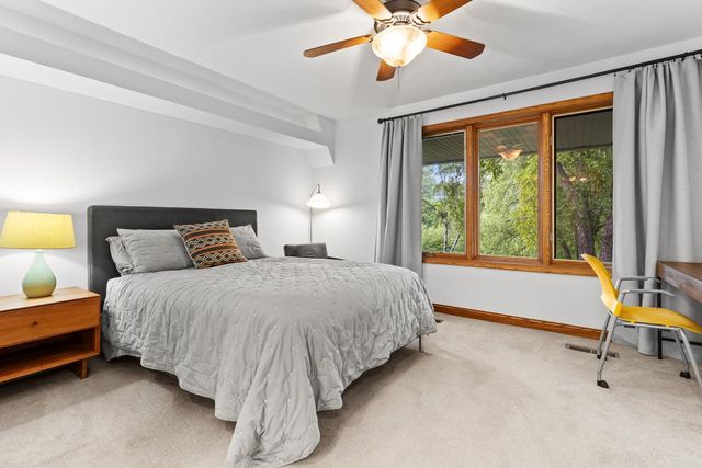 9974 Old Wagon Trail, Eden Prairie, MN 55347