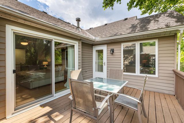 9974 Old Wagon Trail, Eden Prairie, MN 55347