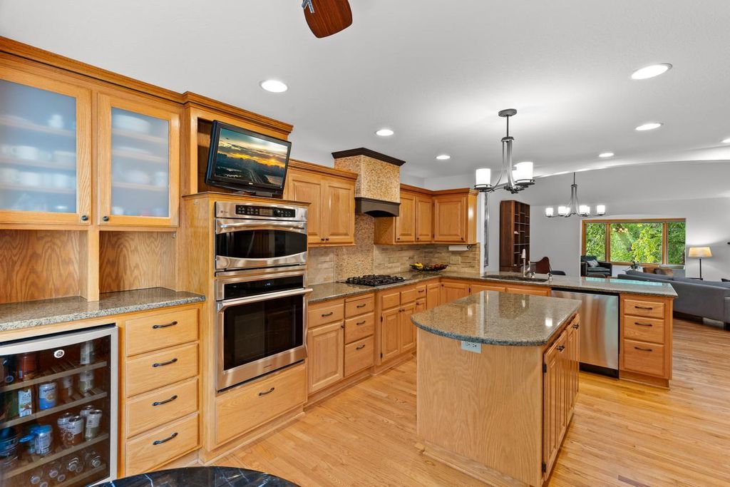 9974 Old Wagon Trail, Eden Prairie, MN 55347 — photo 3