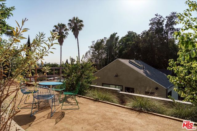 1000 Myra Avenue, Los Angeles, CA 90029