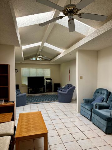 6 Collins Court, Richardson, TX 75081