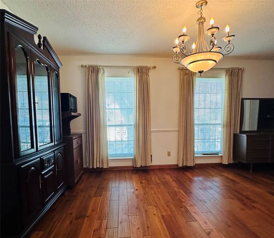 6 Collins Court, Richardson, TX 75081