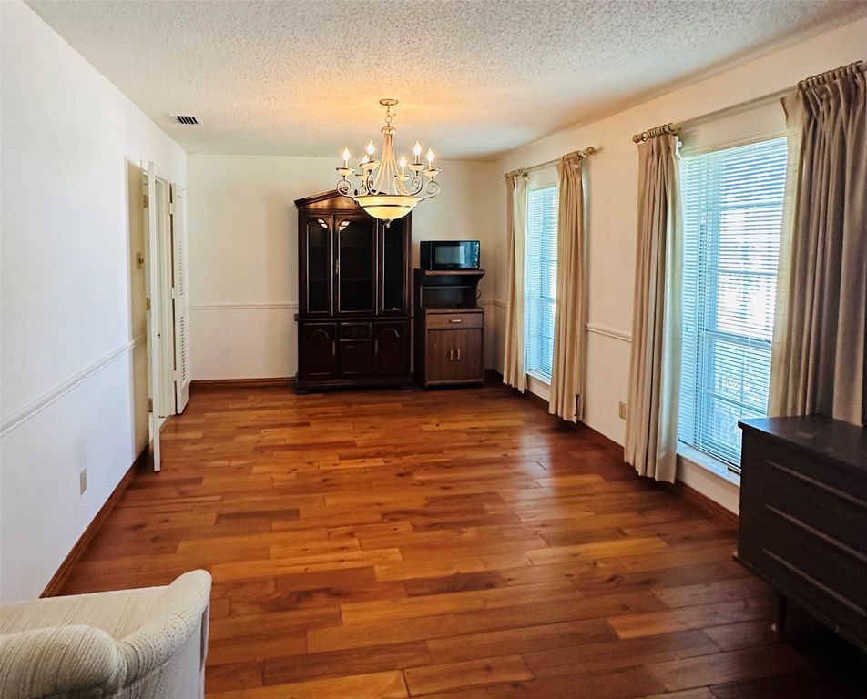 6 Collins Court, Richardson, TX 75081