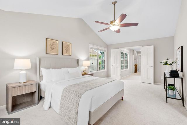8329 MARKETREE CIR, Montgomery Village, MD 20886