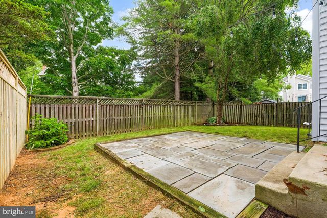 8329 MARKETREE CIR, Montgomery Village, MD 20886