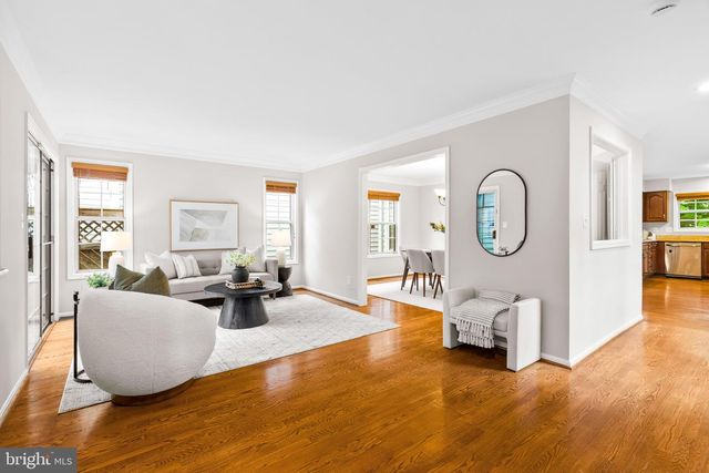 8329 MARKETREE CIR, Montgomery Village, MD 20886