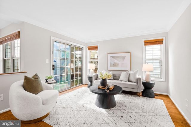 8329 MARKETREE CIR, Montgomery Village, MD 20886