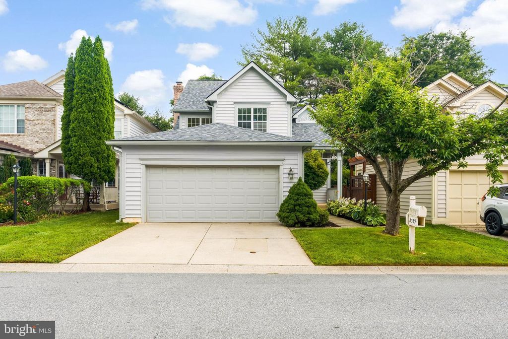 8329 MARKETREE CIR, Montgomery Village, MD 20886