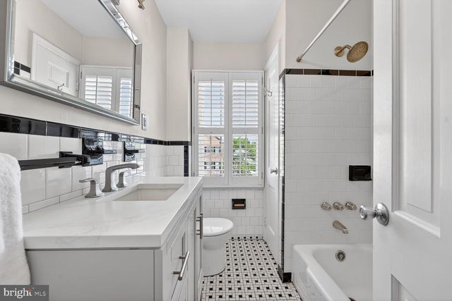 204 GREEN ST, Alexandria, VA 22314