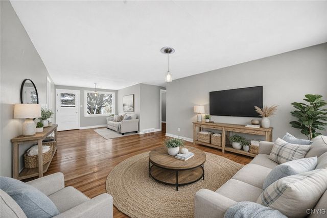 1505 Grand Avenue, Onondaga, NY 13219