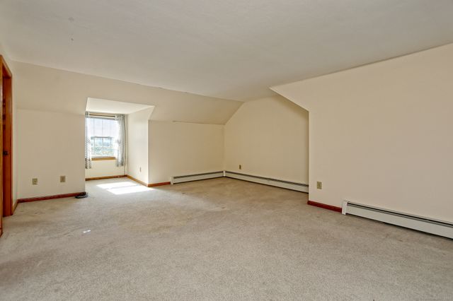 1350 Mount Carmel Avenue, Hamden, CT 06518