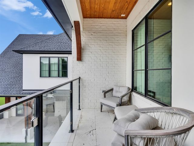 2520 San Miguel Drive, Friendswood, TX 77546