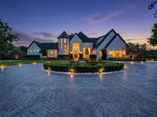 2520 San Miguel Drive, Friendswood, TX 77546